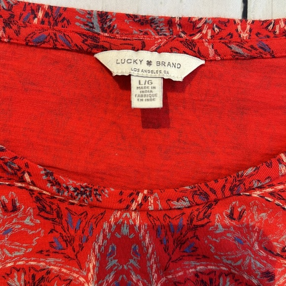 Shirt - Picture 3 of 8